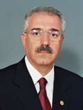 Nihat Eri
