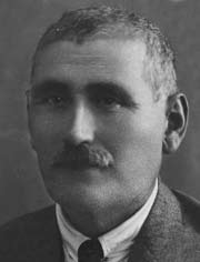 Yusuf Ziya Özenci